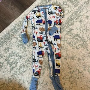 Construction little sleepies zippy